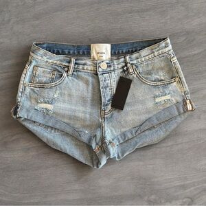 ONE TEASPOON Low-Waisted Bandit Denim Shorts (color Hendrixe)